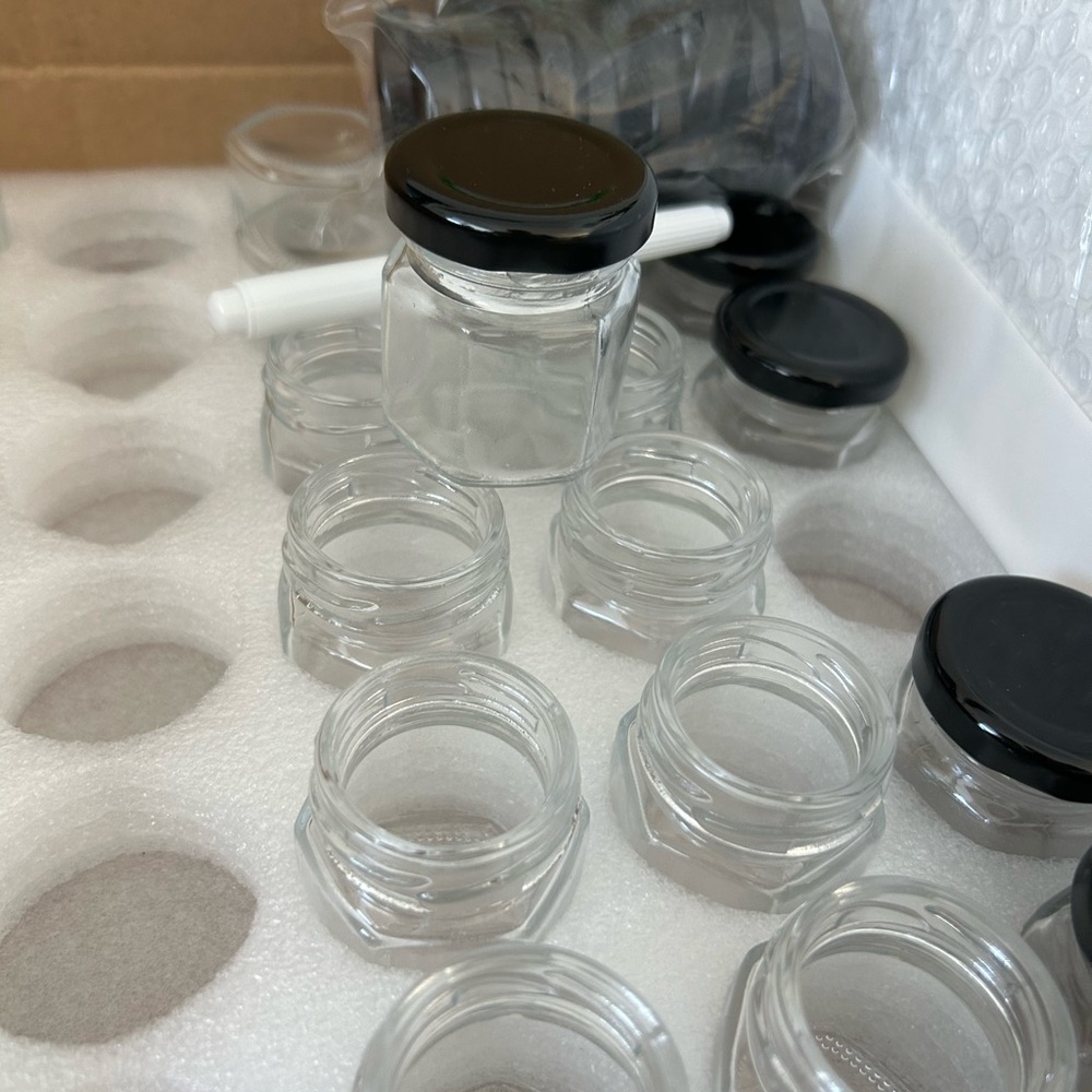 18 Honey/Jam/Spice Clear Glass Jars with Black Lids